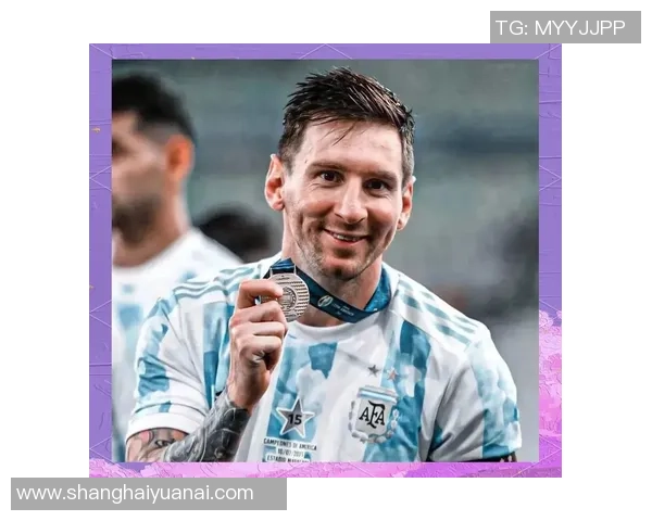 梅西的足球传奇之路：从少年天才到全球偶像的成长历程与精彩瞬间